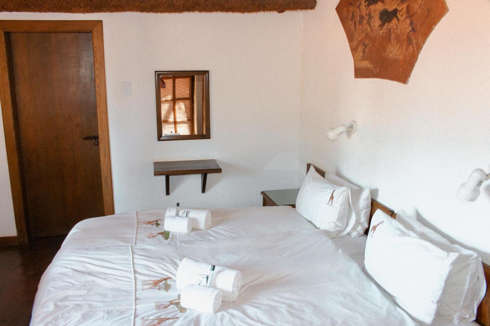 Omaruru Game Lodge Eksteriør billede